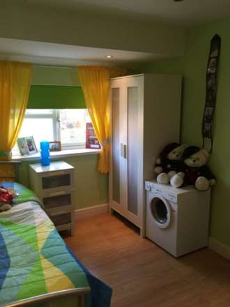 Fairview Close, St. Mellons, Cardiff, Image 11