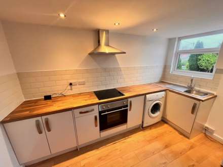 Newport Rd, Cardiff, Image 4