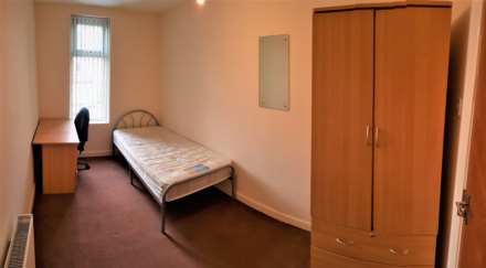 Double Rooms £110 per person per week  - Great Western Street, Rusholme, Image 3