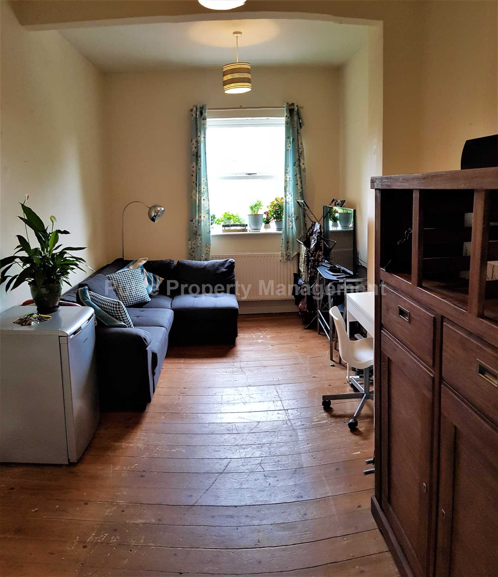 11 Old Lansdowne Road, West Didsbury and seconds away from Tram Station Available  07/10/2019, Image 4