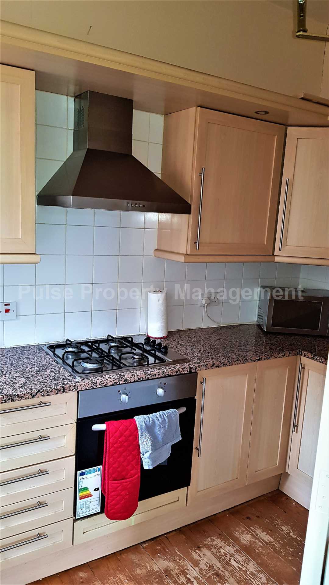 11 Old Lansdowne Road, West Didsbury and seconds away from Tram Station Available  07/10/2019, Image 6