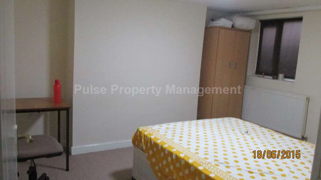 106A, Barton Road, Stretford  - Working Professionals Only, Image 8