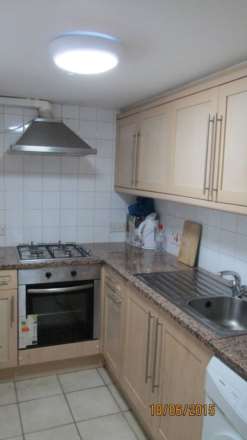 106A, Barton Road, Stretford  - Working Professionals Only, Image 5