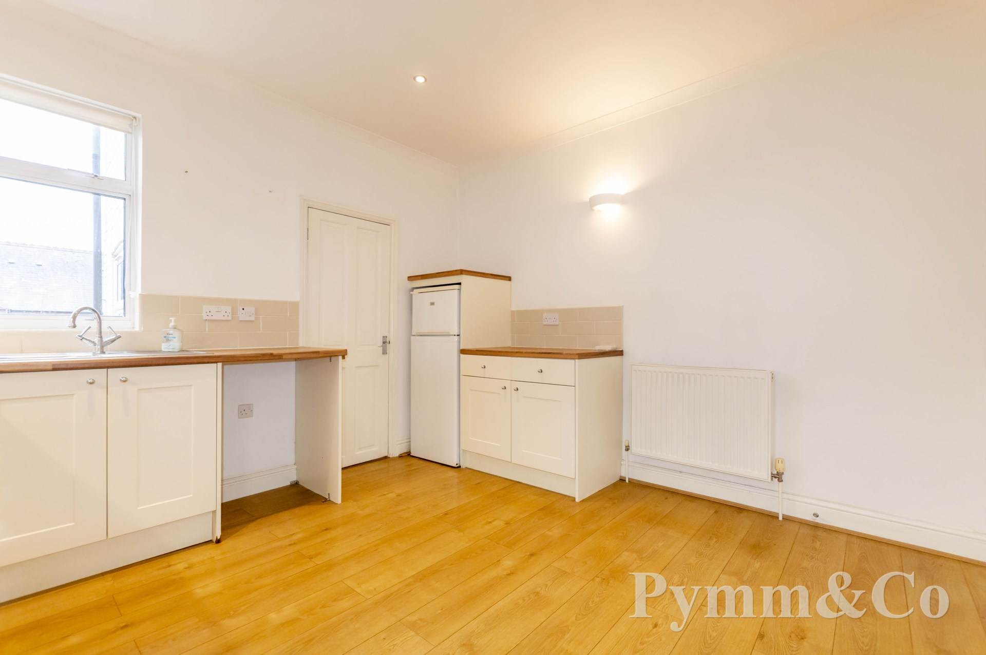 Main Photo