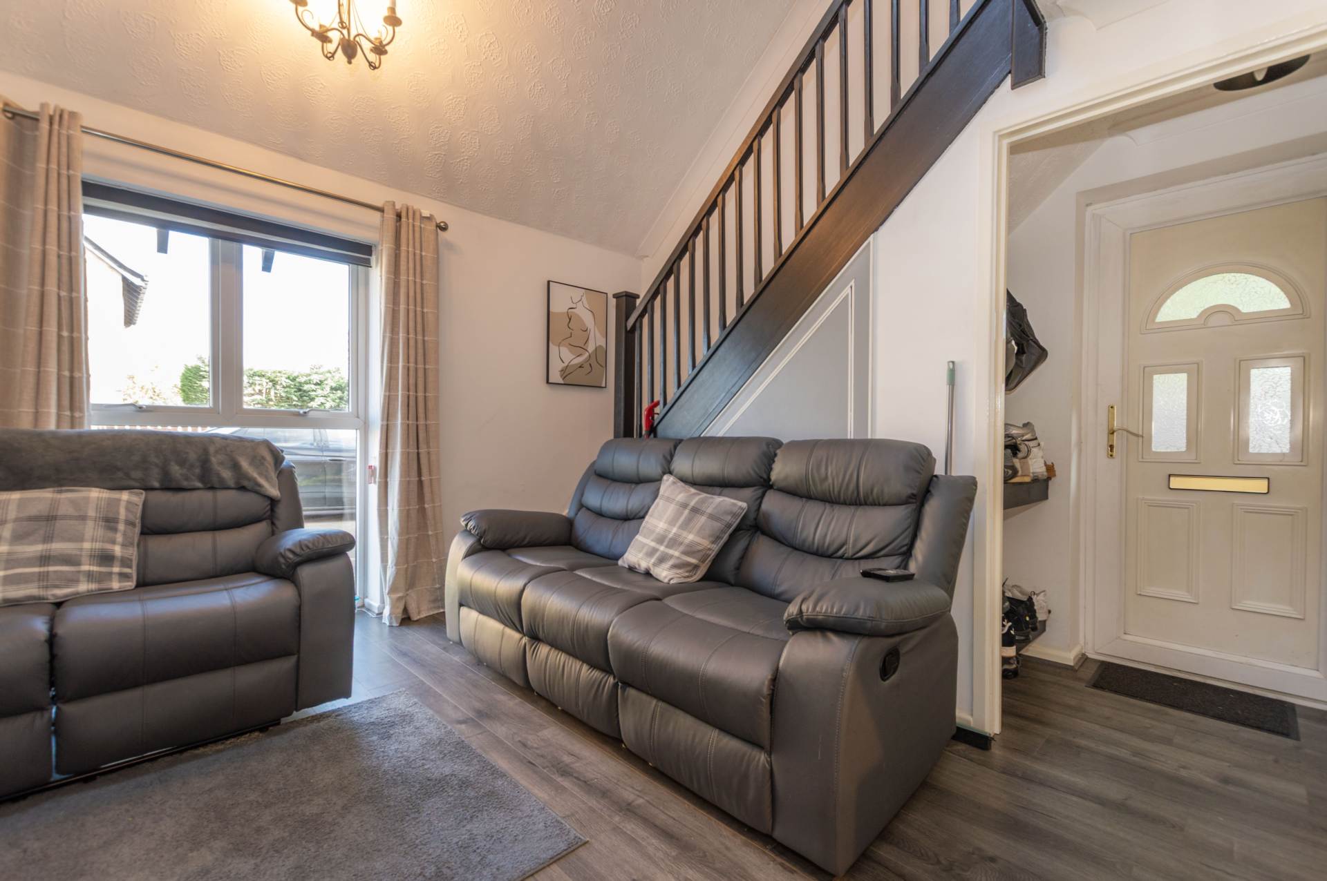 Main Photo