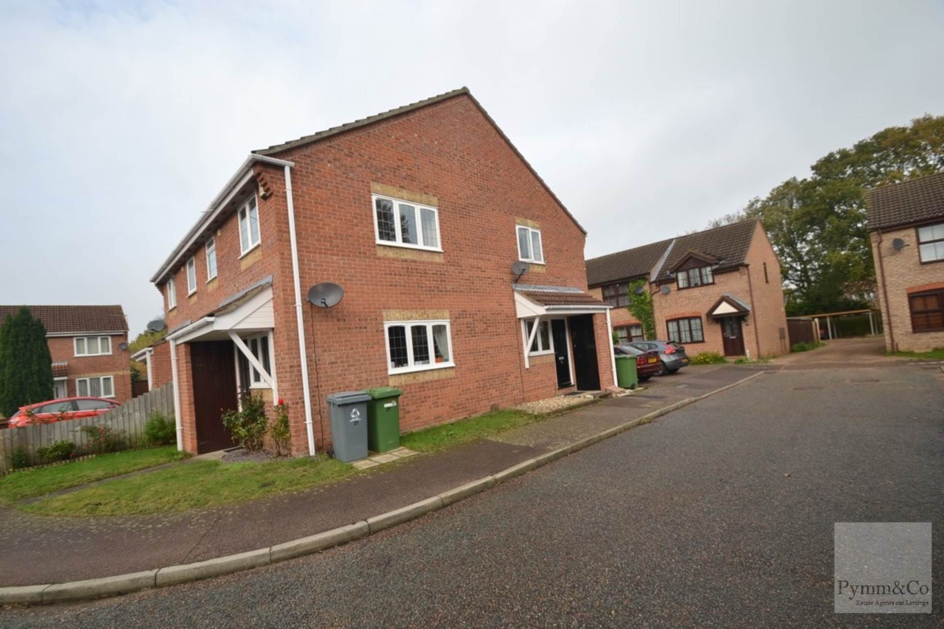 Snowberry Close, Taverham