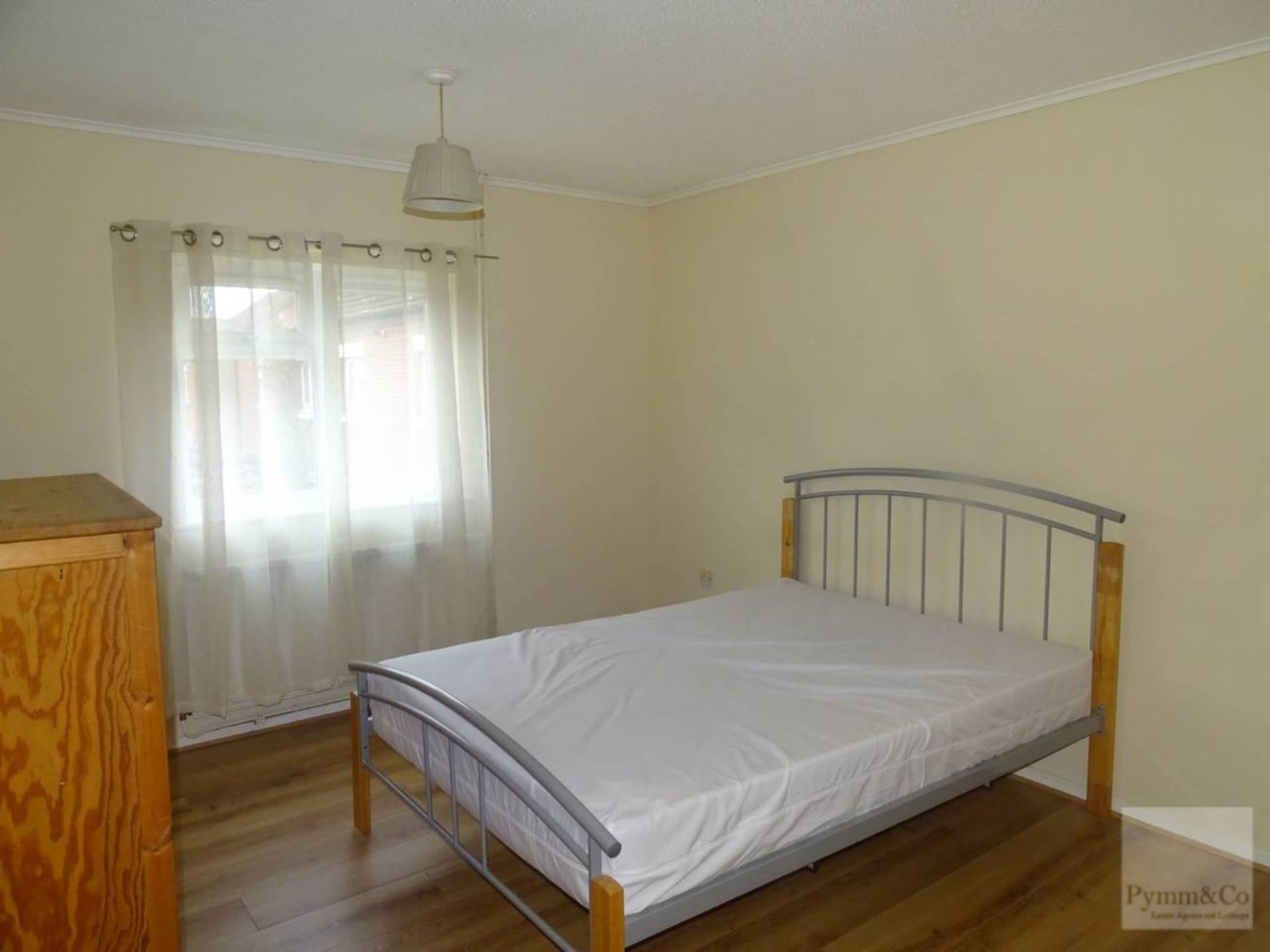 Main Photo