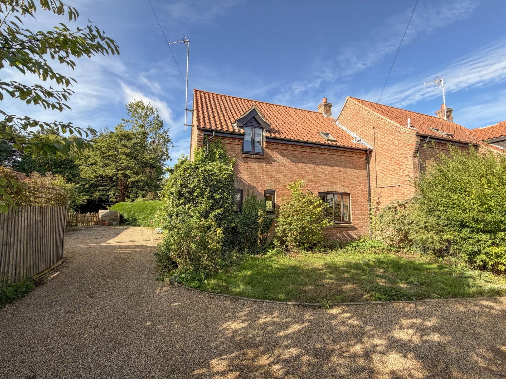 Main Photo