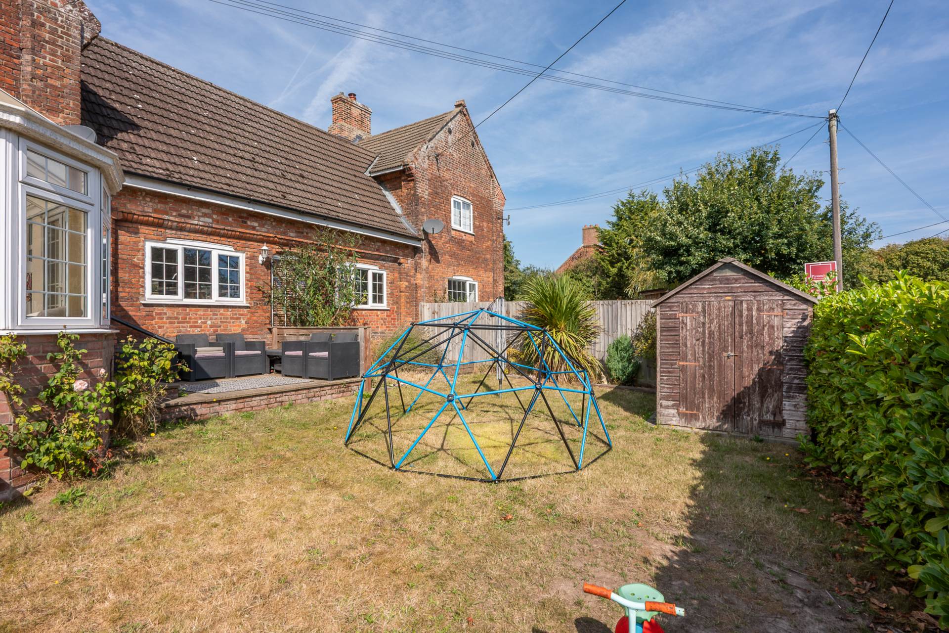 Main Photo