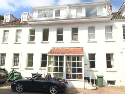 3 Bedroom House, Le Quai Bisson, St Aubin