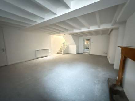 Le Quai Bisson, Le Boulevard, St Aubin, Image 7