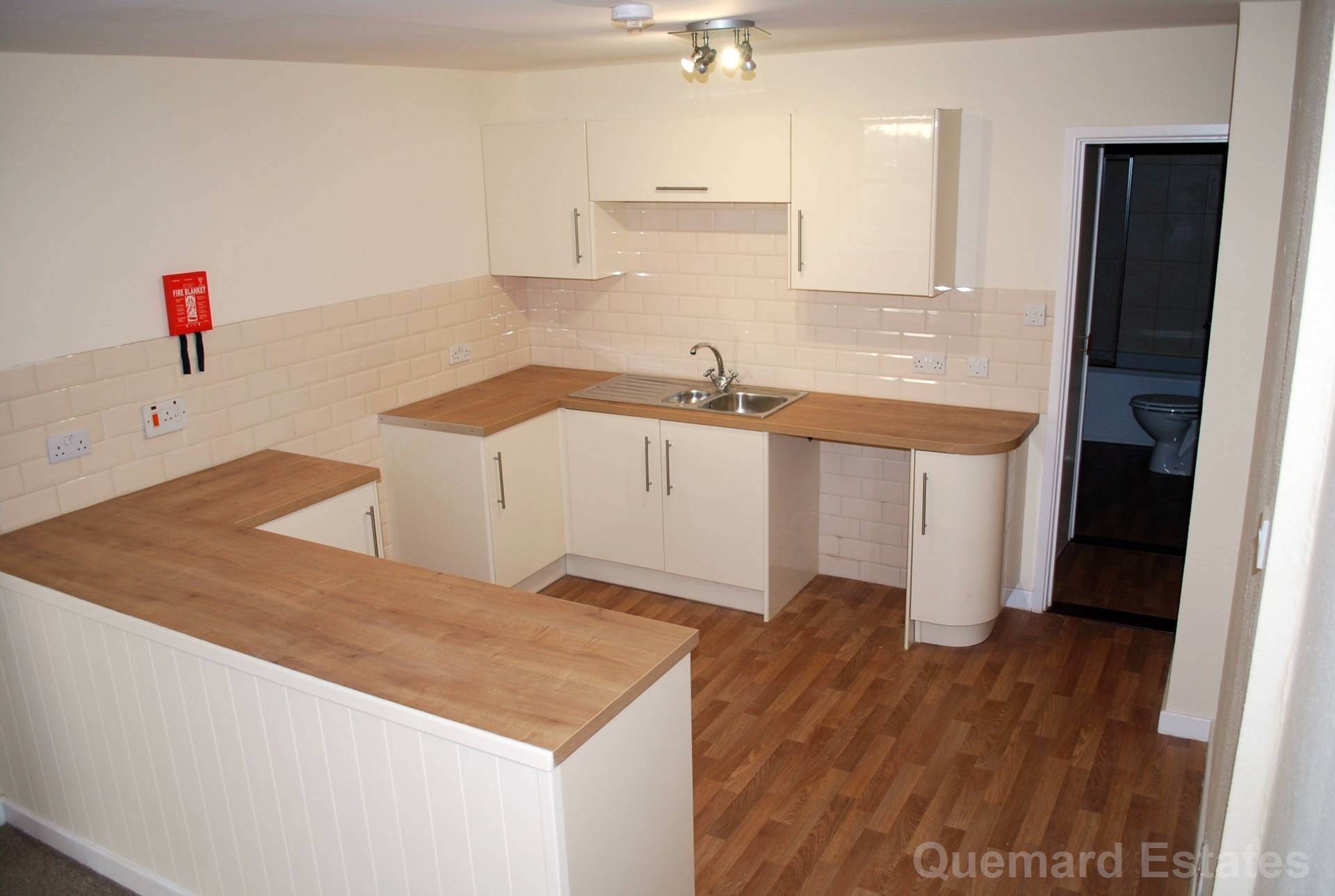 CHAPEL HOUSE, Image 2