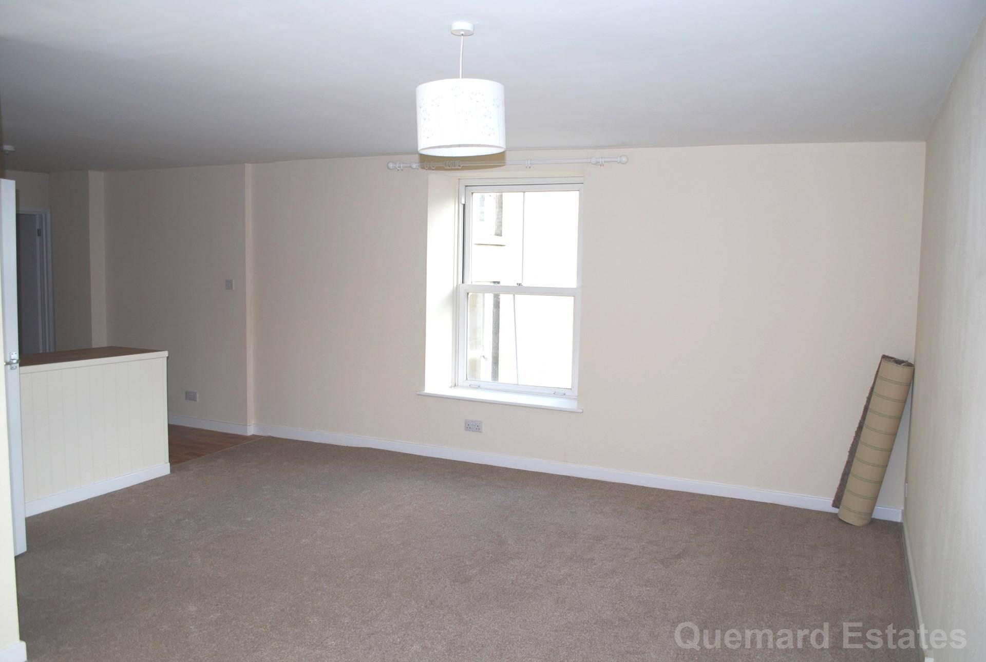 CHAPEL HOUSE, Image 4