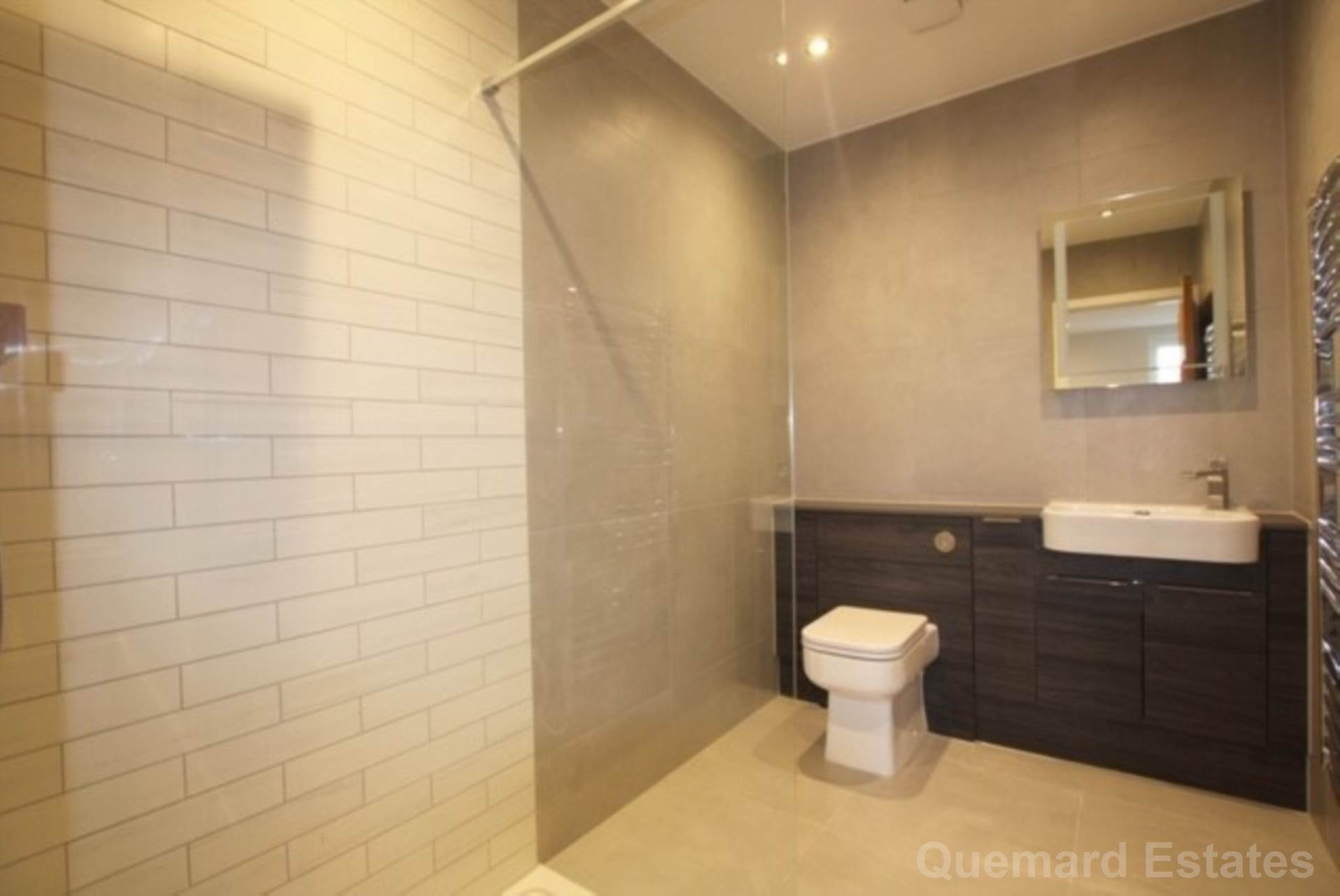 The High Street. St Aubin, Image 11