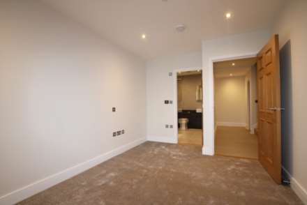 The High Street. St Aubin, Image 10