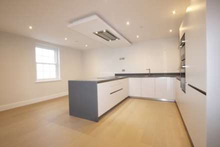 The High Street. St Aubin, Image 6