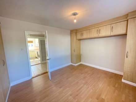 Elisabeth Avenue, Image 4