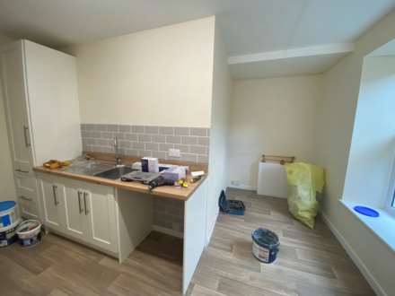 CHAPEL HOUSE, Image 2