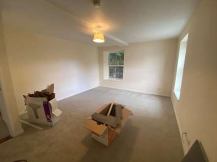 CHAPEL HOUSE, Image 4