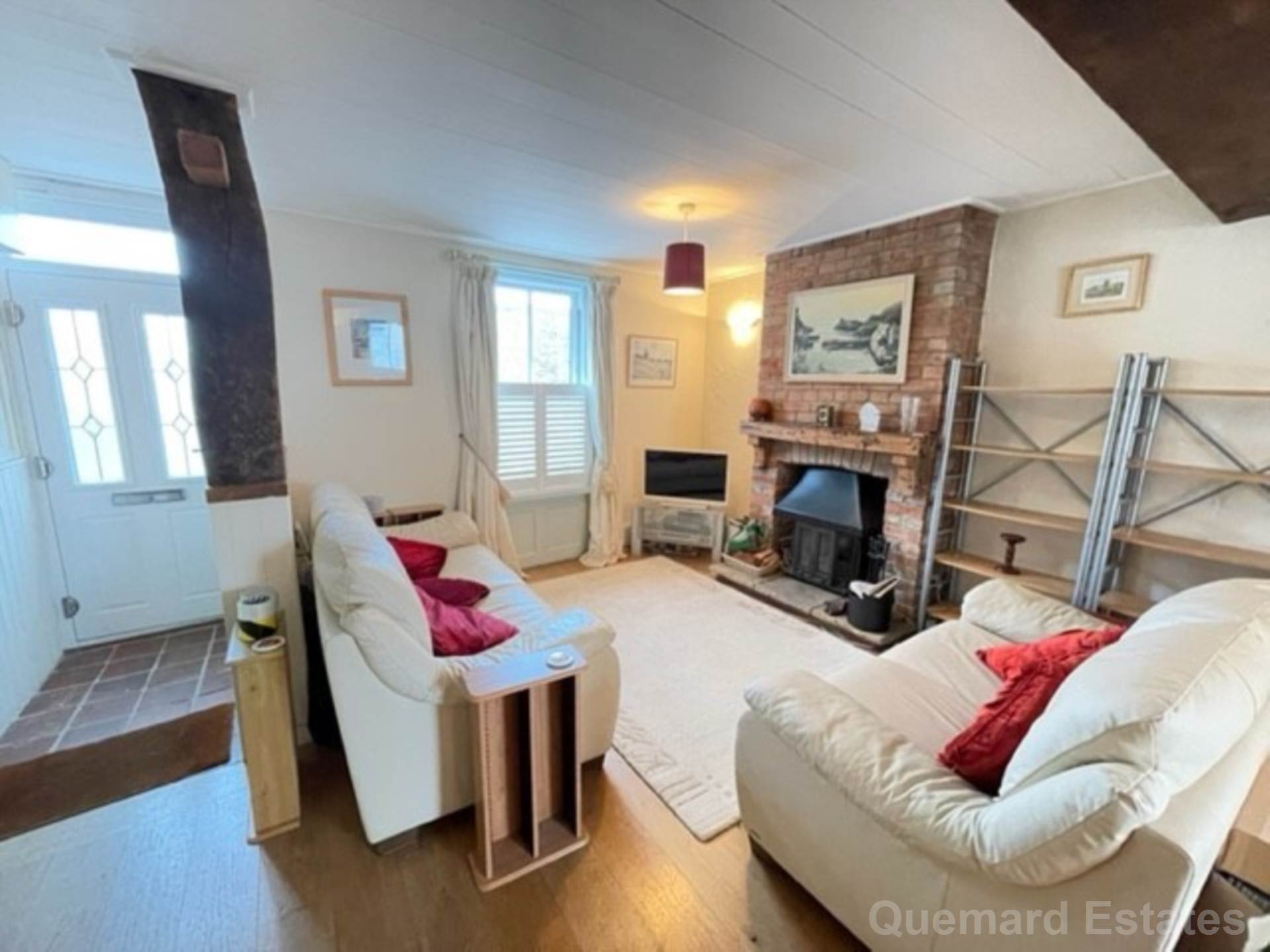 Bramble Cottage, Image 11