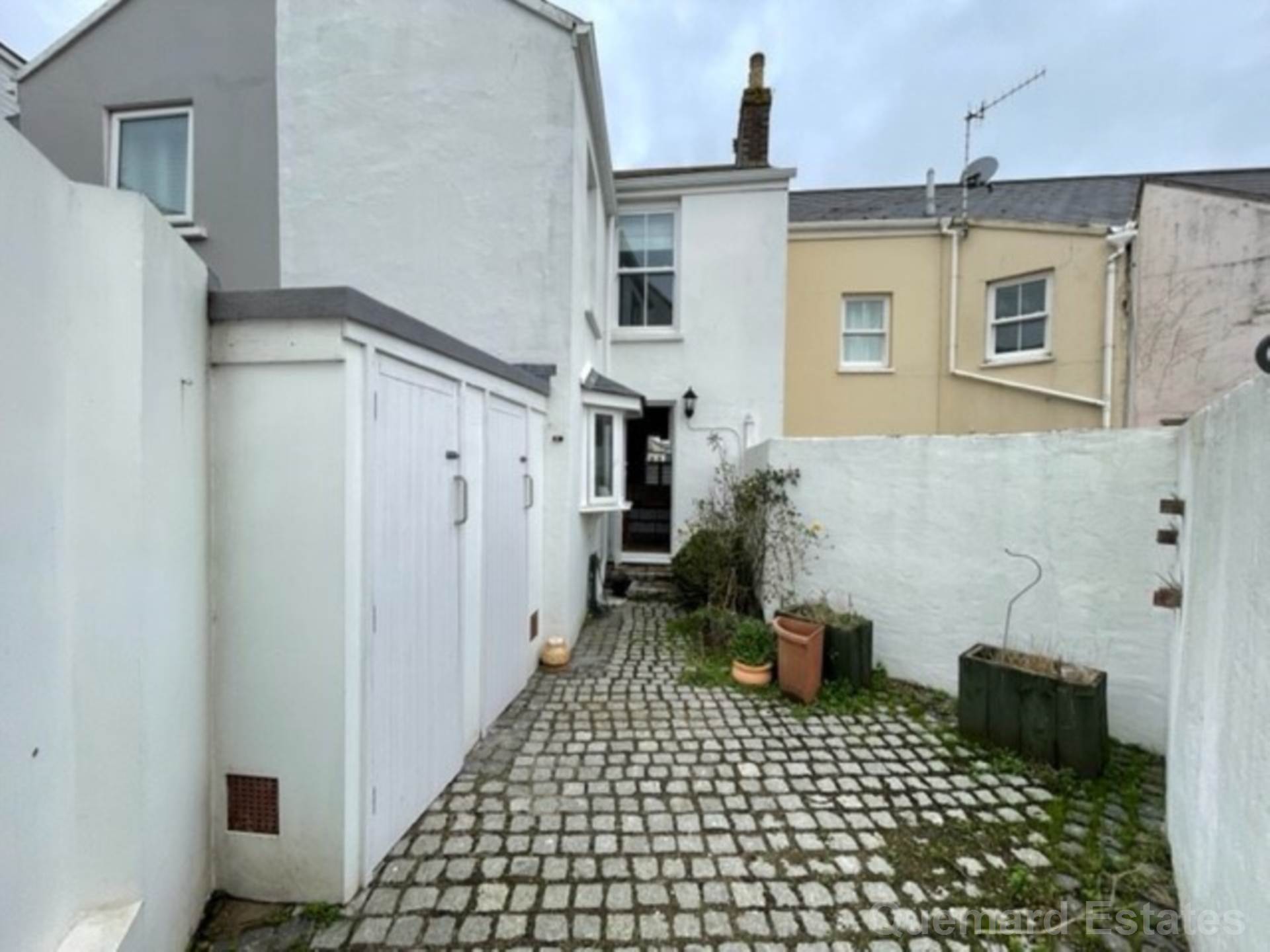 Bramble Cottage, Image 15