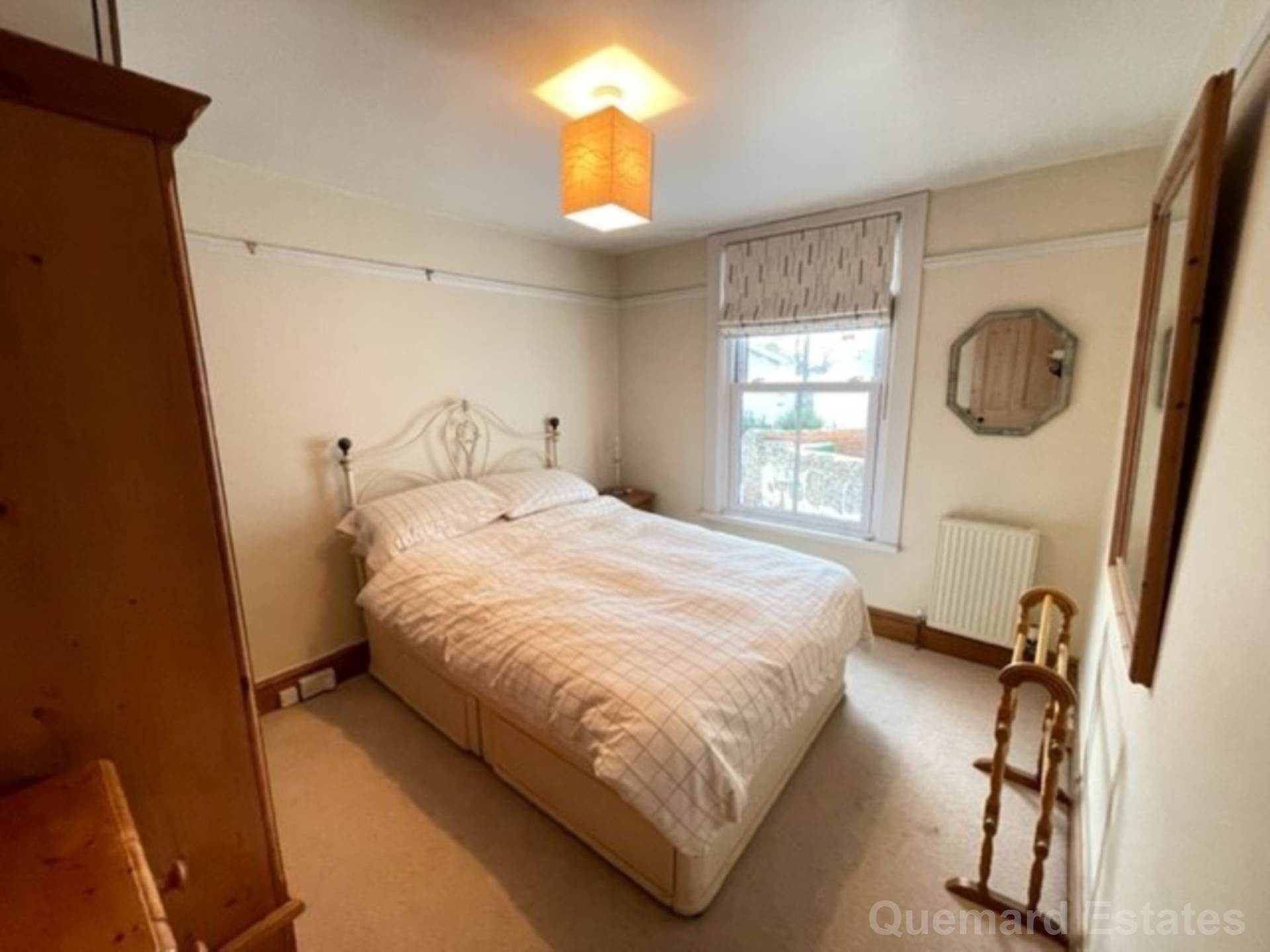 Bramble Cottage, Image 4