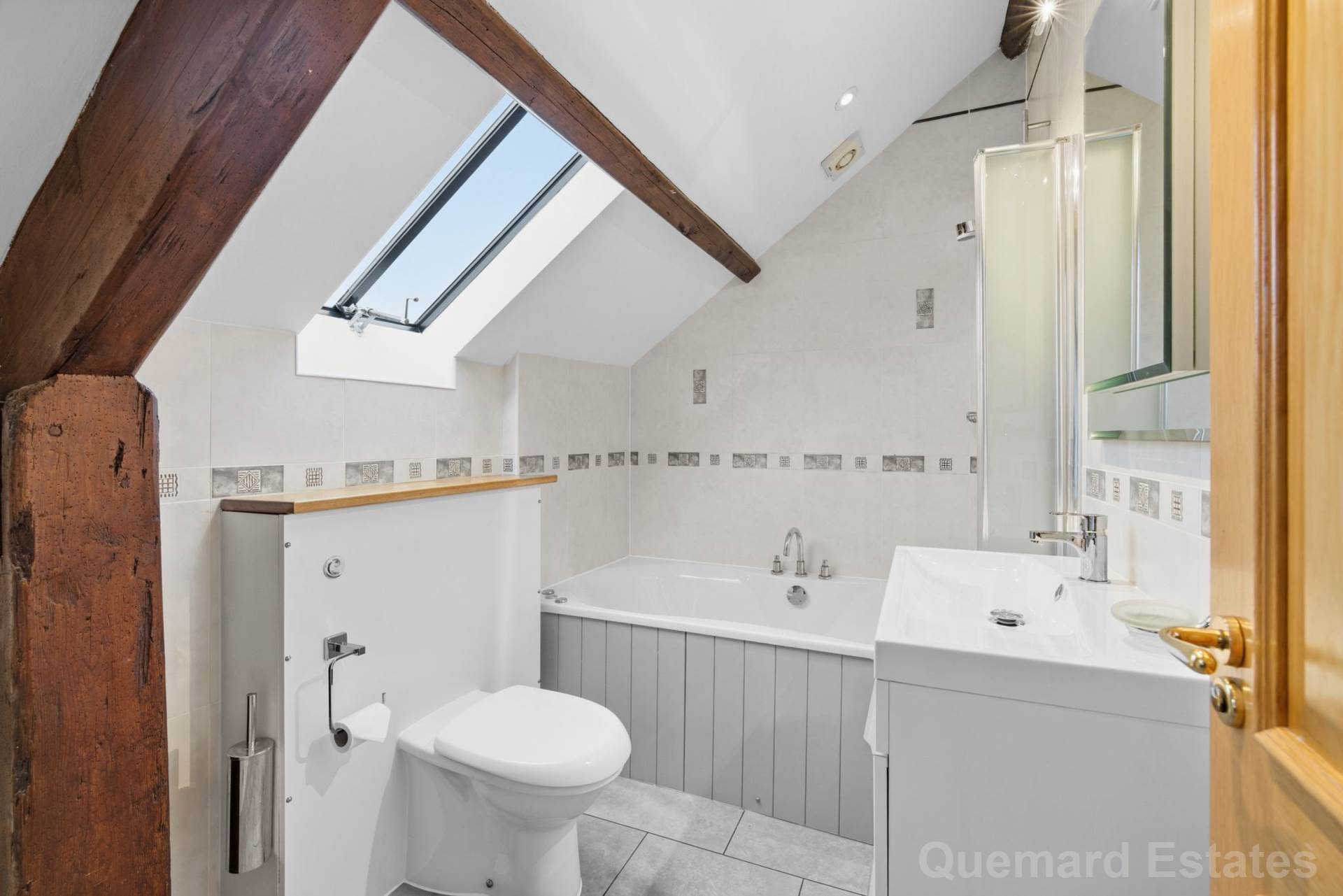 Route De Beaumont, St Peter, Image 22