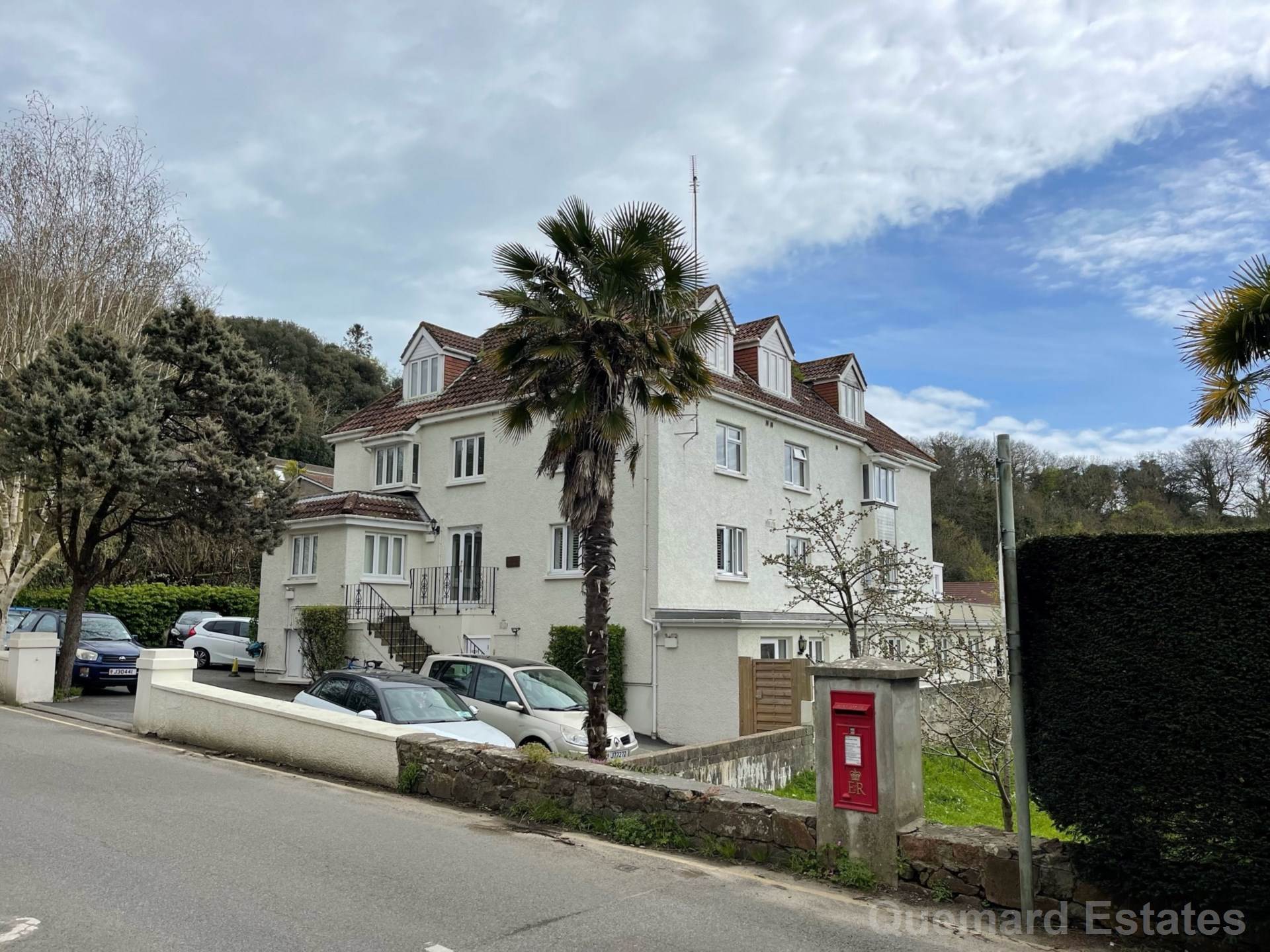 Willows Court, St Saviour, Image 1