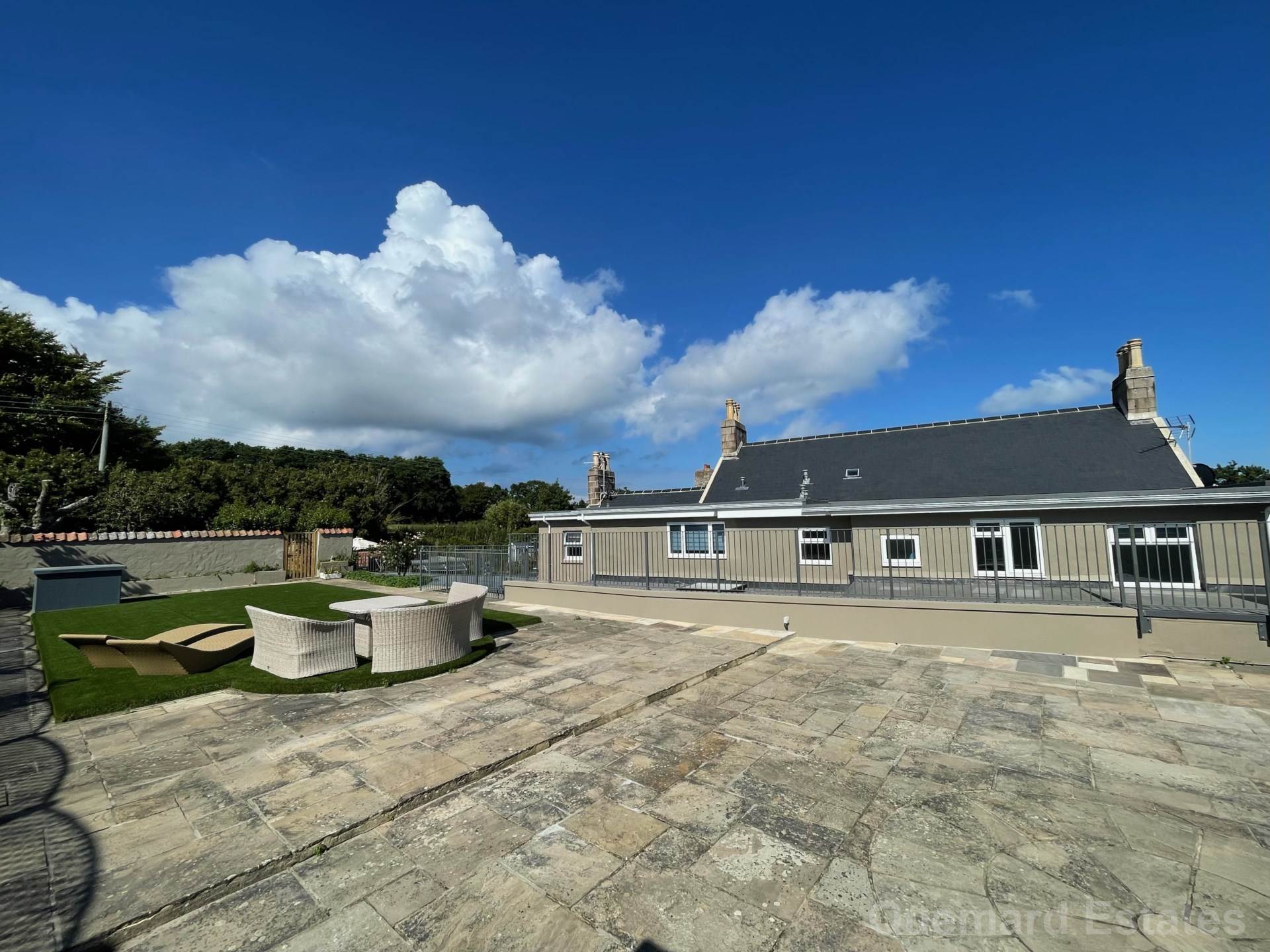 Le Catillon, Grouville, Image 17