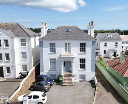 1 Bedroom Flat, Bagatelle Road, St Saviour