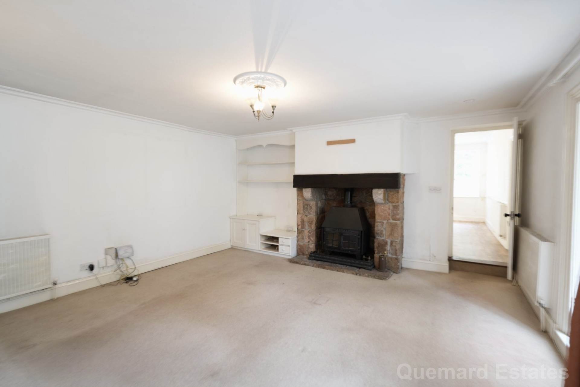 La Rue Des Servais, St John, Image 10