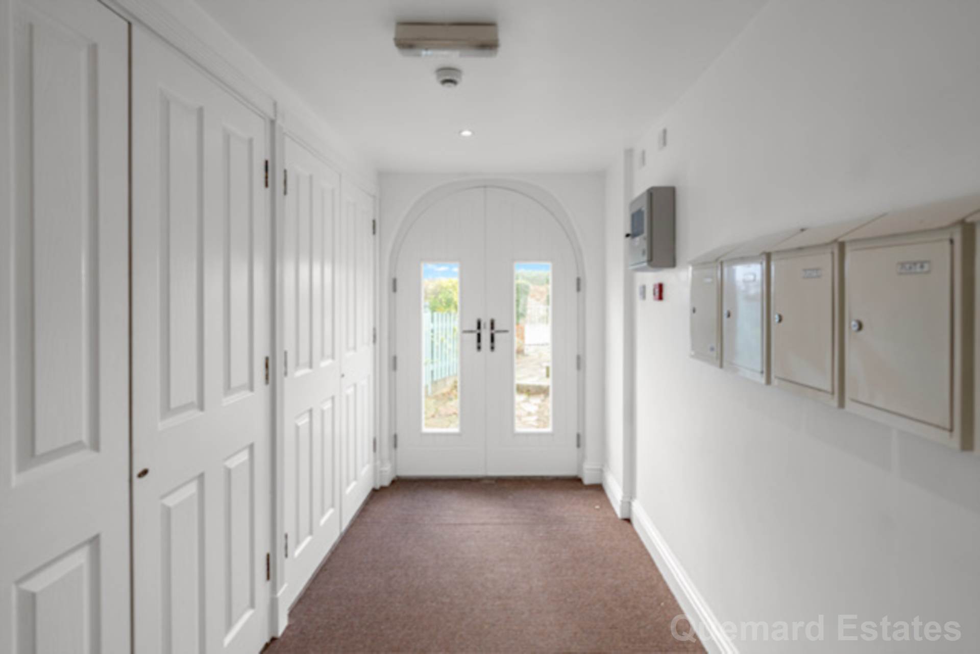 St Clement, Image 15