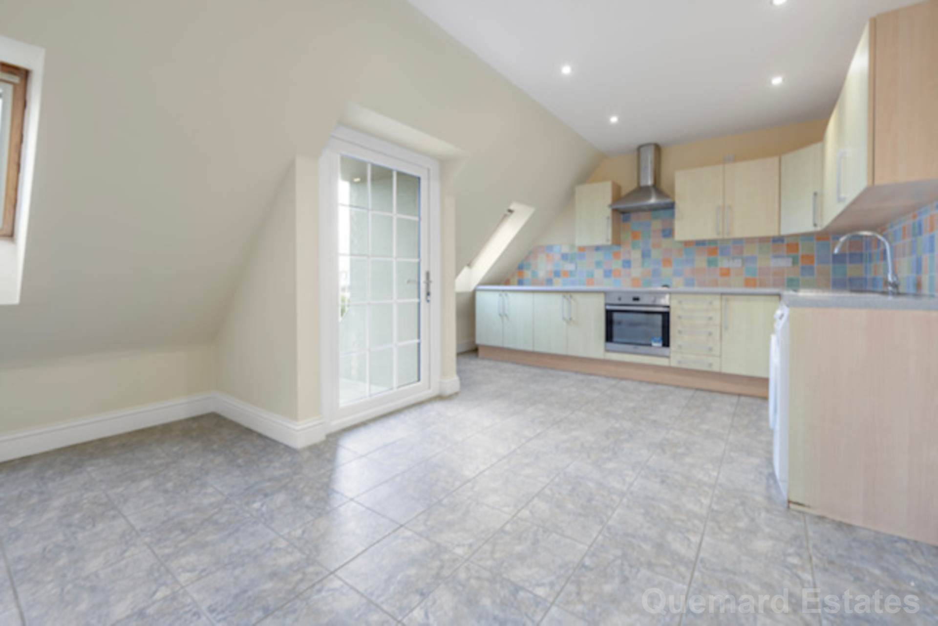 St Clement, Image 9