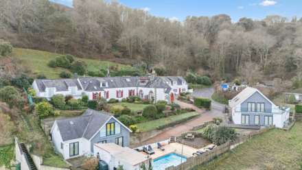 21 Bedroom House, Les Charrieres De Boulay, Trinity