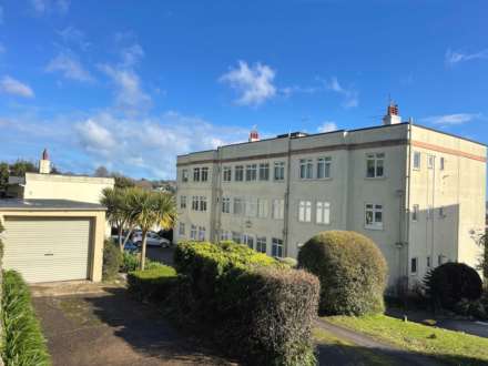 3 Bedroom Apartment, La Ruelle Es Ruaux, St Peter