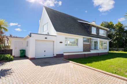 5 Bedroom House, Dene Close, La Route De Genets