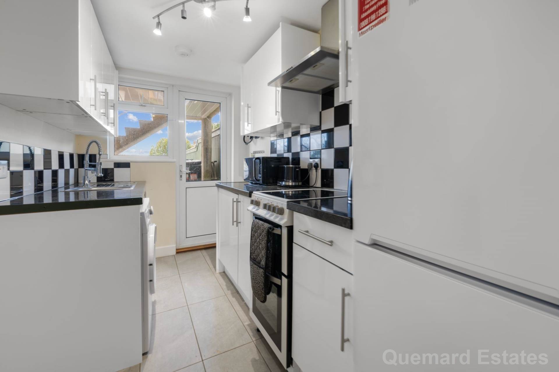 St Johns Road, St Helier, Image 6