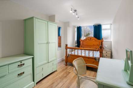 St Johns Road, St Helier, Image 4
