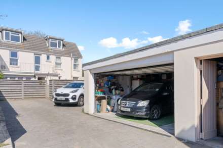 Hansford Lane, St Helier, Image 1