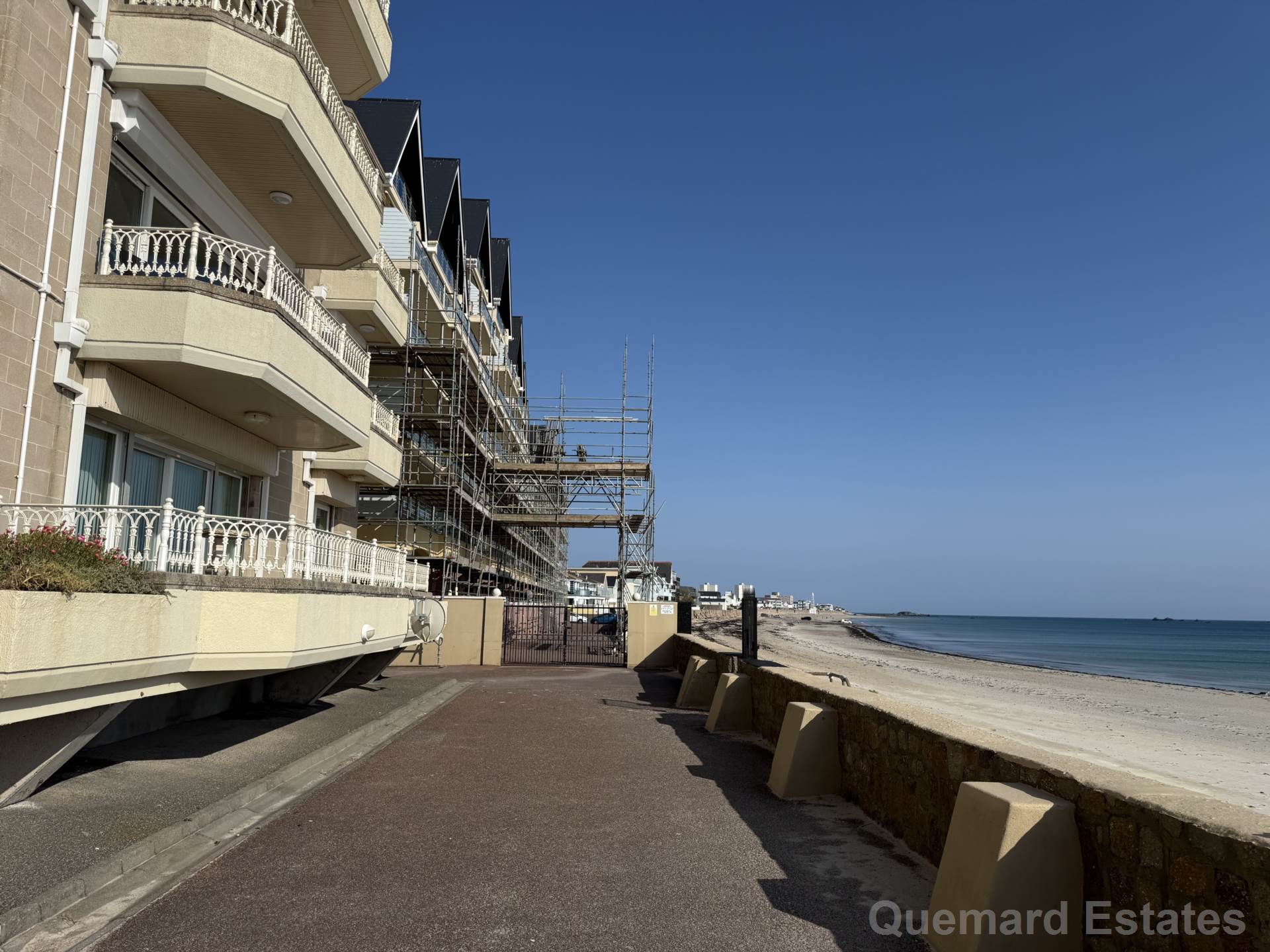 Greve D'Azette, St Clement, Image 8