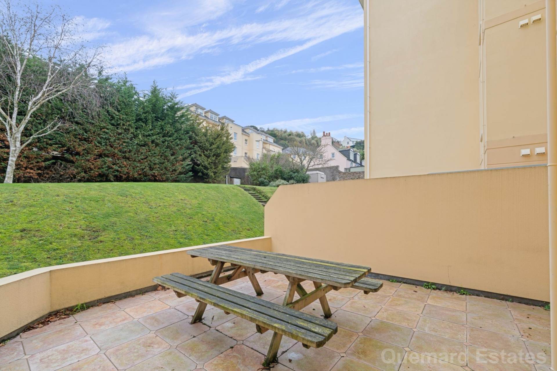 Victoria House, Park Heights, St Johns Road, Image 12