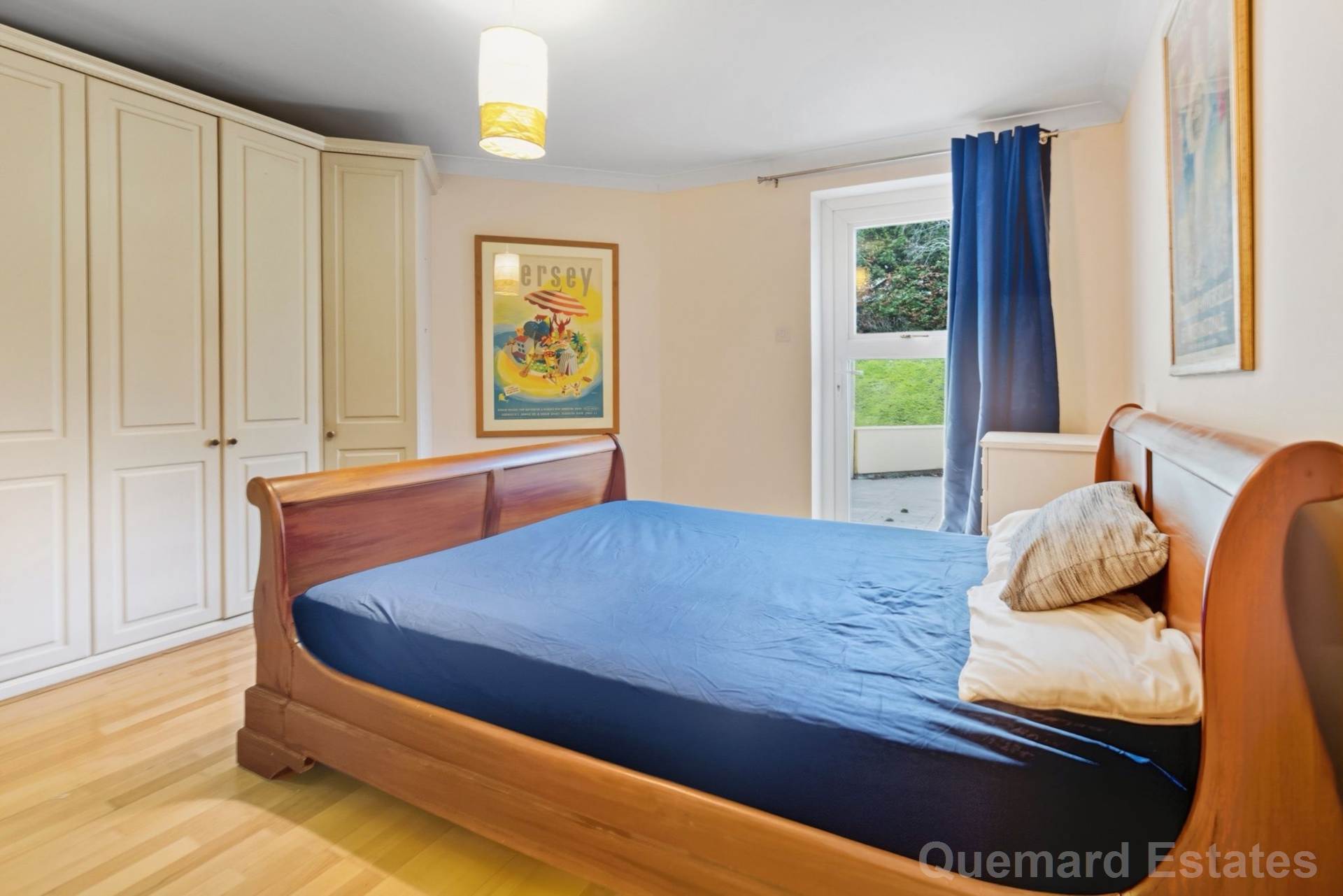 Victoria House, Park Heights, St Johns Road, Image 6