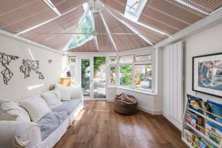 Bagot Manor Avenue, St Saviour, Image 8