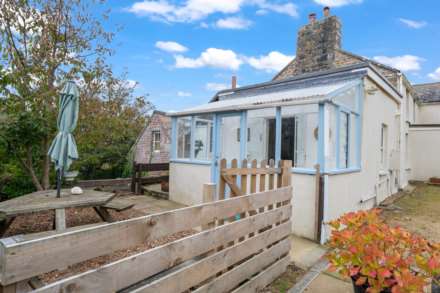 La Rue Du Val Bachelier, St Ouen, Image 17