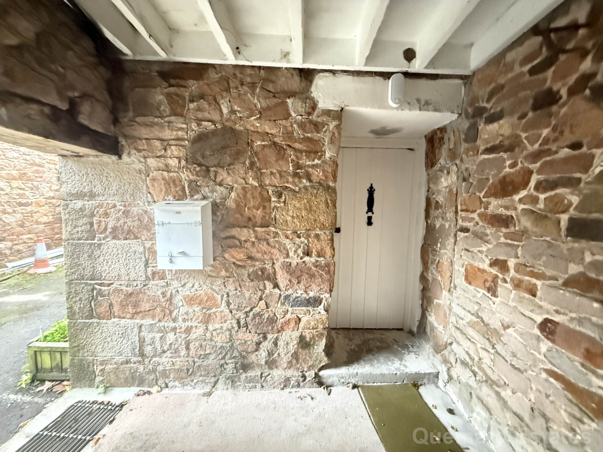 La Rue De La Godillerie, Trinity, Image 15