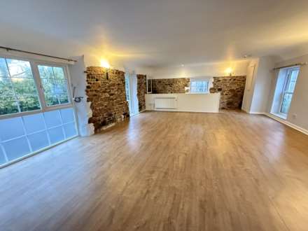 La Rue De La Godillerie, Trinity, Image 11