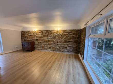 La Rue De La Godillerie, Trinity, Image 12