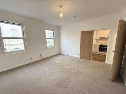 Waterloo Street, St Helier, Image 3