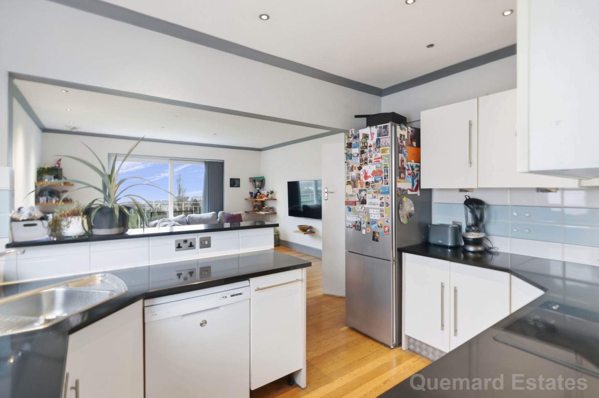 La Ruelle Es Ruaux, St Peter, Image 7