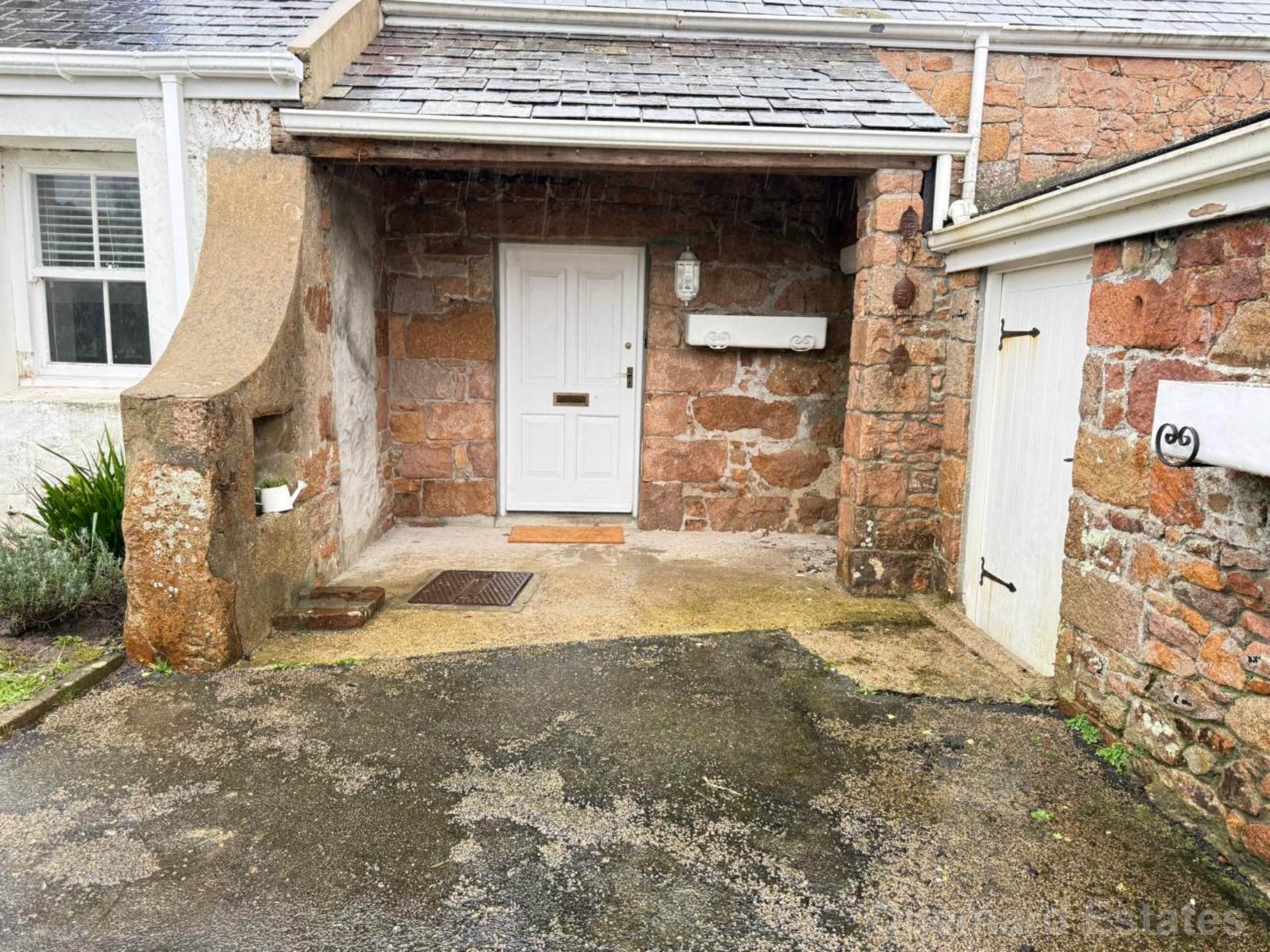 Le Chemin Du Herupe, St John, Image 1